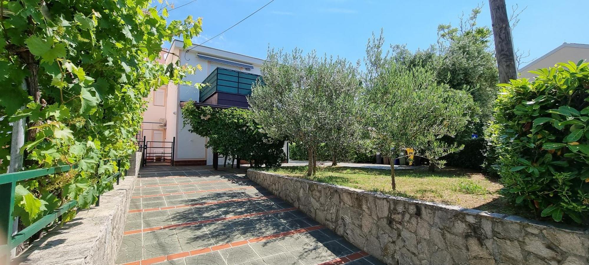 Apartmani Karla Baška Δωμάτιο φωτογραφία